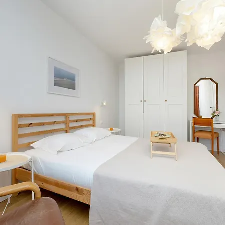Near The Beach With Two Bedrooms And Balcony In By Renters